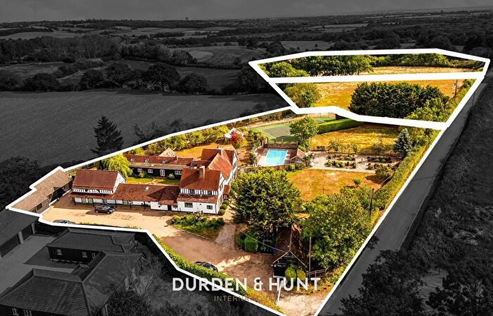 7 Bedroom Detached House For Sale In Hook Lane, Lambourne End, RM4
