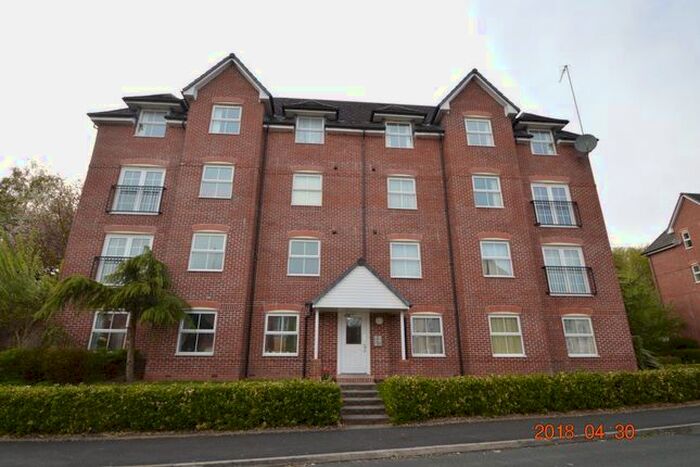 2 Bedroom Flat To Rent In Stoneyholme Avenue, Crumpsall, Manchester, M8