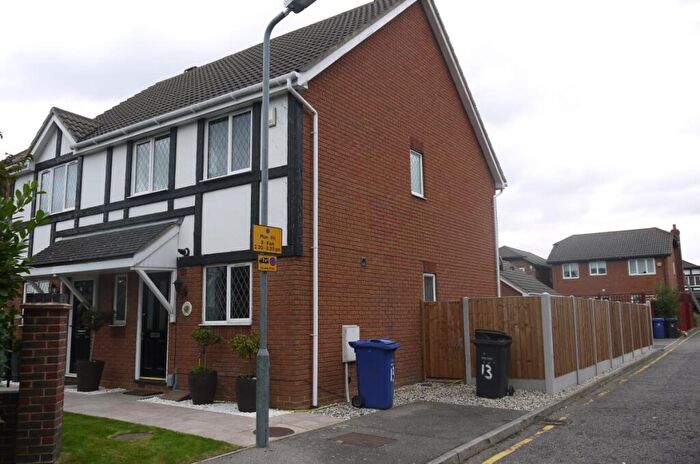 3 Bedroom Semi Detached House To Rent In Gilbert Road, Chafford Hundred, RM16