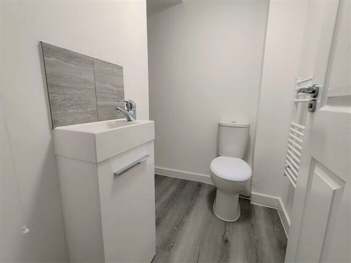 1 Bedroom Apartment To Rent In Moor Street, Brierley Hill, DY5