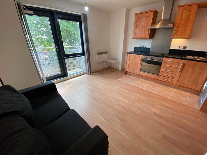 Studio To Rent In Bath Lane, Roman Wall, LE3