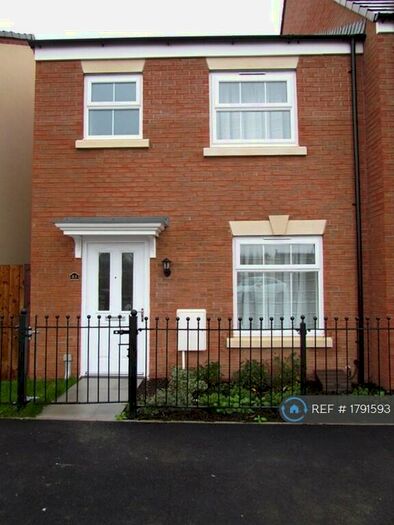 3 Bedroom Semi-Detached House To Rent In Goose Bay Drive, Gloucester, GL2