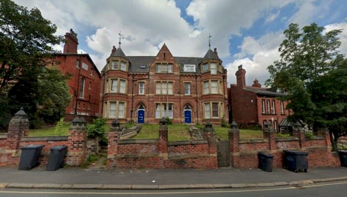 3 Bedroom Flat To Rent In Clarendon Road, University, Leeds, LS2