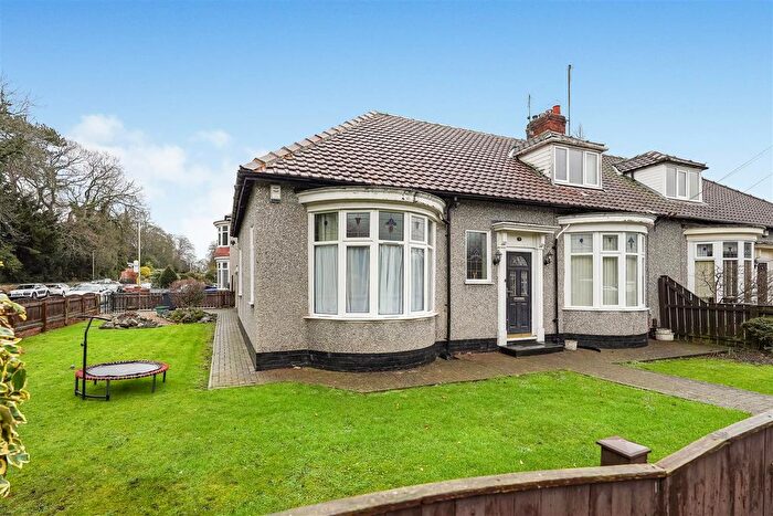 4 Bedroom Semi-detached House To Rent In Milbank Crescent, Darlington, DL3