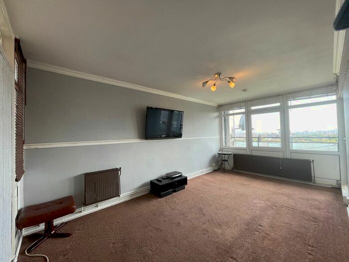 2 Bedroom Flat To Rent In Otto Street, Camberwell, London, SE17