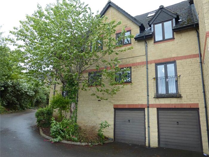 1 Bedroom Apartment To Rent In Highview Lodge, Wesley Court, Stroud, Gloucestershire, GL5