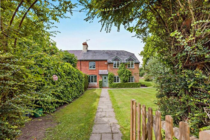4 Bedroom Semi Detached House For Sale In Copse View, Redenham, Hampshire, SP11