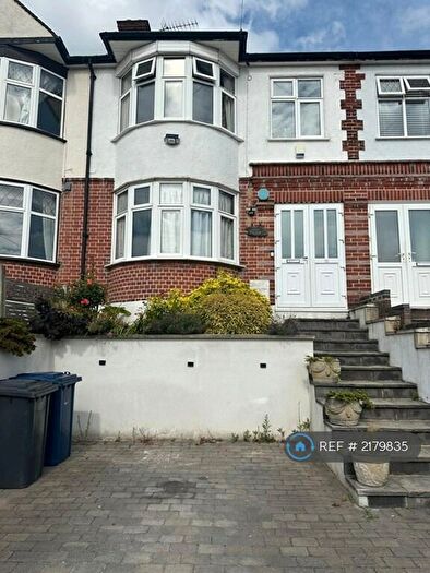 5 Bedroom Terraced House To Rent In Ferney Road, East Barnet, Barnet, EN4
