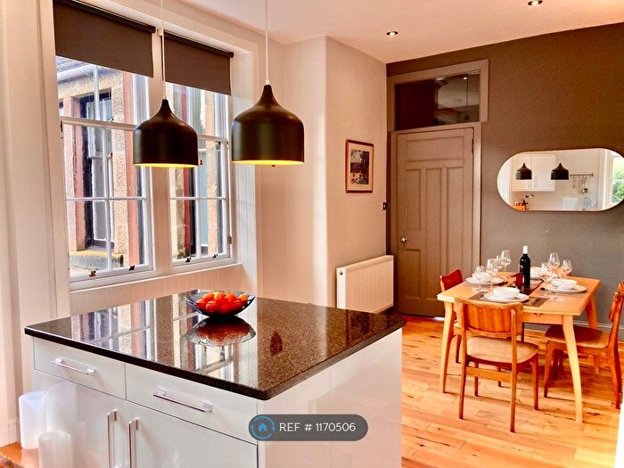 2 Bedroom Flat To Rent In Marlborough Avenue, Glasgow, G11