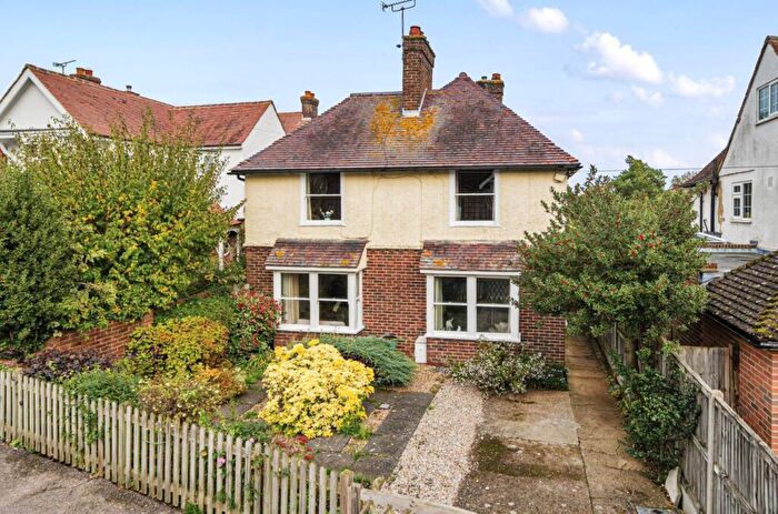 3 Bedroom Detached House For Sale In Cromwell Road, Canterbury, CT1