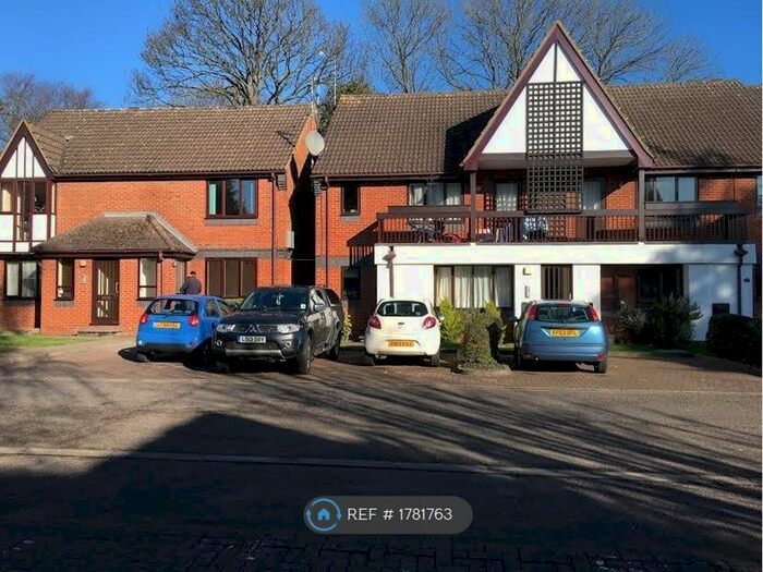 Studio To Rent In Elton Park, Watford, WD17