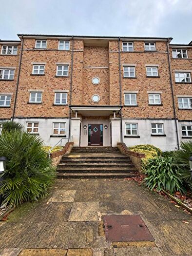 2 Bedroom Flat To Rent In Ensenada Reef, Eastbourne, BN23