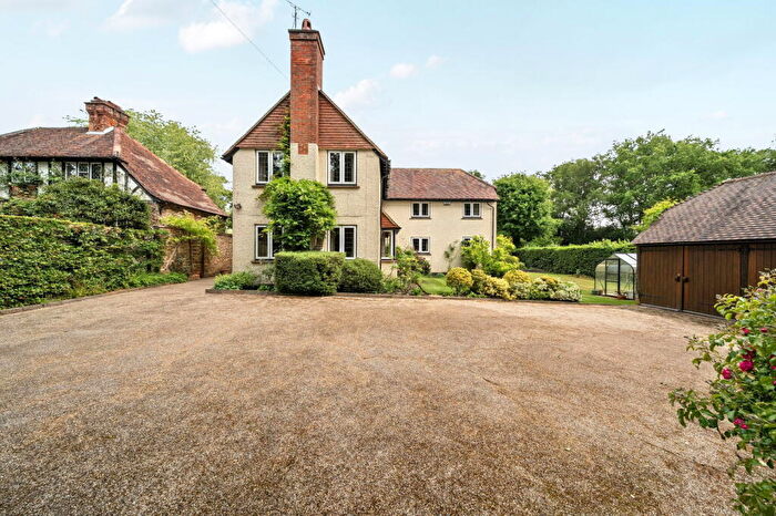 4 Bedroom Detached House For Sale In Grub Street, Oxted, RH8