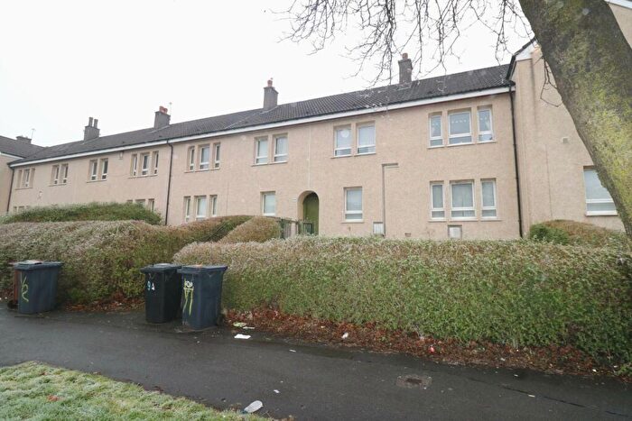 2 Bedroom Flat To Rent In Netherhill Road, Paisley, PA3