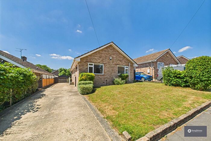3 Bedroom Detached Bungalow For Sale In Portway Crescent, Croughton, NN13