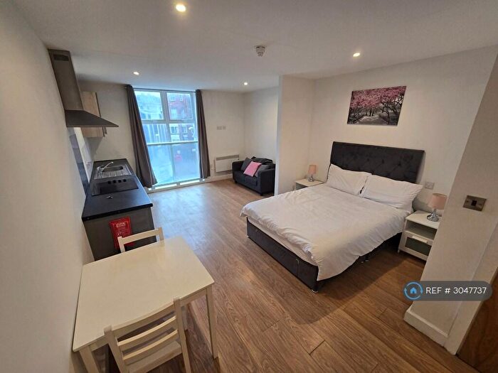 1 Bedroom Flat To Rent In Trinity Point, Stoke-On-Trent, ST1