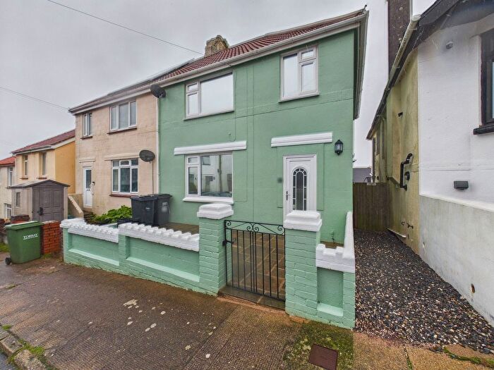 3 Bedroom Semi Detached House For Sale In Elm Park, Paignton, TQ3