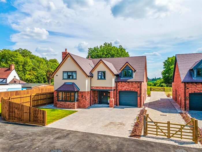 4 Bedroom Detached House For Sale In Broad Lane, Wood End, Tanworth-In-Arden, B94