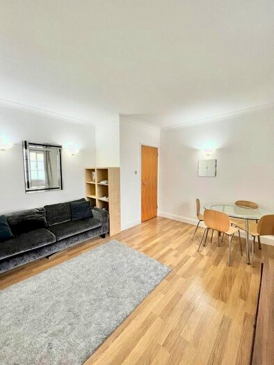 2 Bedroom Flat To Rent In South Block, County Hall Apartments, A Belvedere Road, Waterloo, Westminster, London Eye, Embankment, London, SE1