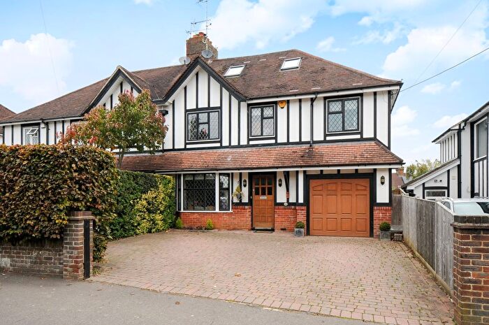 4 Bedroom Flat To Rent In Queens Road, Haywards Heath, RH16