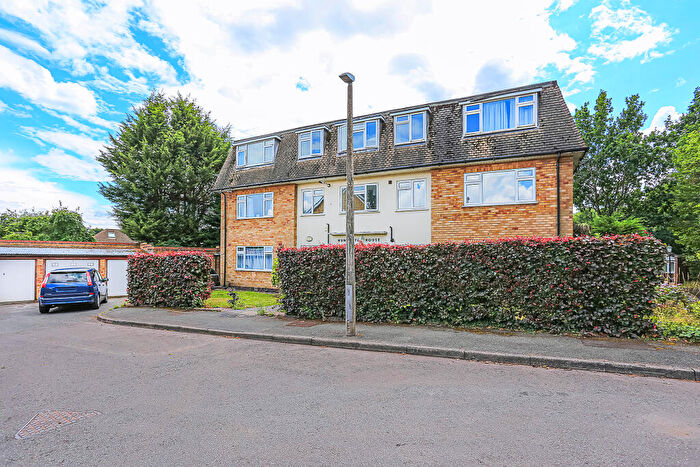 2 Bedroom Apartment For Sale In Hunscote House, Hunscote Close, Shirley, Solihull, B90