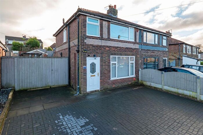 3 Bedroom Semi Detached House For Sale In Lighthurst Lane, Chorley, PR7