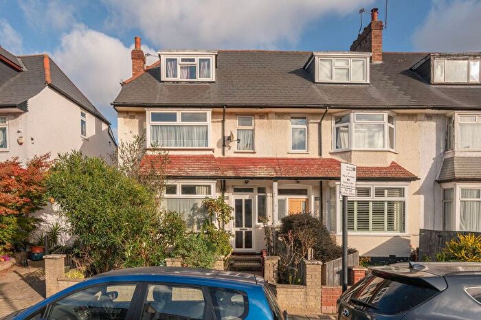 4 Bedroom End Terrace House For Sale In Ansell Road, Tooting Bec, London, SW17