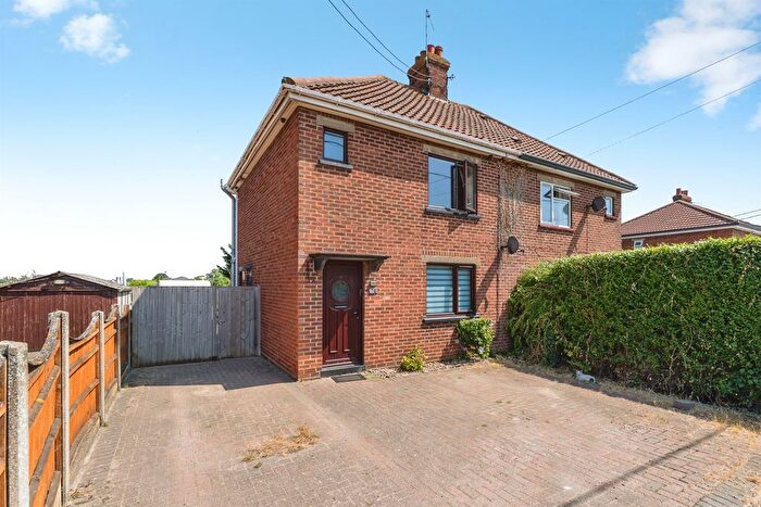 2 Bedroom Semi-Detached House For Sale In Hythe Road, Methwold, Thetford, IP26
