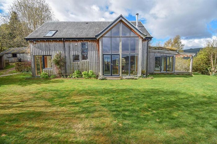 4 Bedroom Detached House For Sale In Lower Tornabrack, Drumnadrochit, IV63