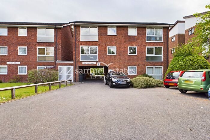 1 Bedroom Flat For Sale In Victoria Court, Sydenham, SE26
