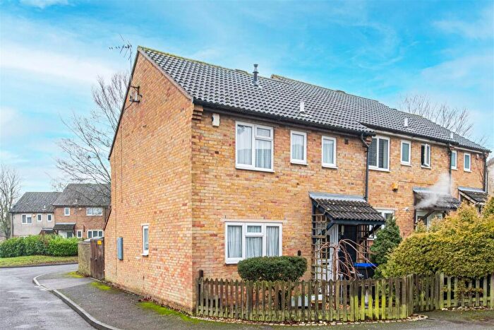 2 Bedroom End Of Terrace House For Sale In Collyweston Road, Northampton, NN3