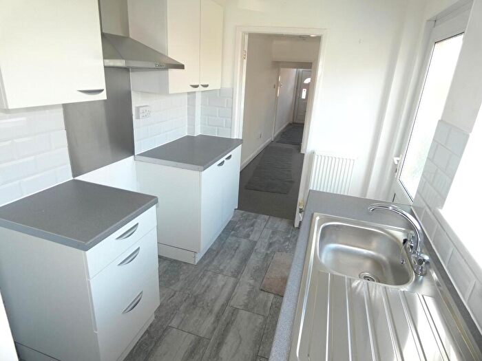 3 Bedroom End Of Terrace House To Rent In Day Street, Warsop, NG20