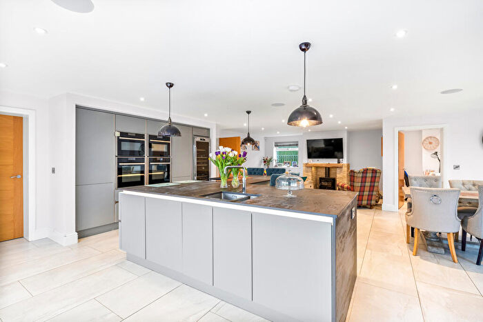 5 Bedroom Detached House For Sale In Lysterfield End, Nettleham, Lincoln, Lincolnshire, LN2