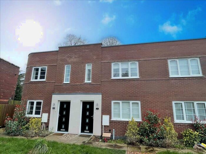 2 Bedroom Terraced House To Rent In Petersfield Road, Birmingham, B28