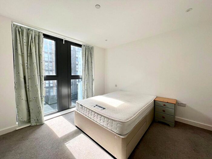 2 Bedroom Apartment To Rent In William Street, Birmingham, B15