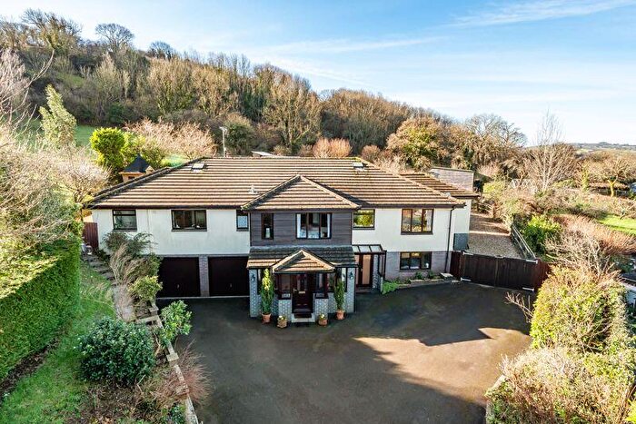 5 Bedroom House For Sale In Doddiscombsleigh, Exeter, EX6