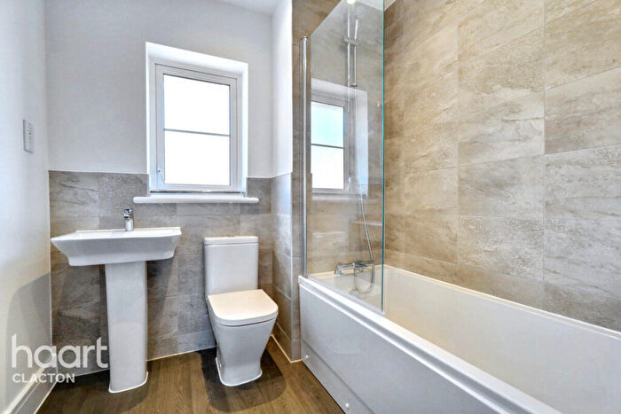 3 Bedroom Semi-Detached House For Sale In Poppy Way, Clacton-on-Sea, CO16