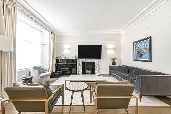 8 Bedroom Detached House To Rent In Carlton Hill, St. John's Wood, London, NW8