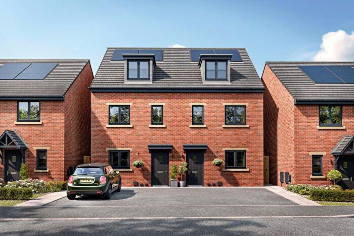 3 Bedroom Semi Detached House For Sale In Heart Of England Way, Nuneaton, CV11
