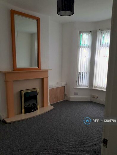 2 Bedroom End Of Terrace House To Rent In Sweden Grove, Liverpool, L22