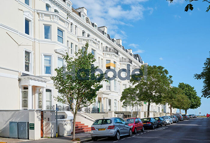 Studio To Rent In Bartley House, Clifton Gardens, West End, Folkestone, CT20