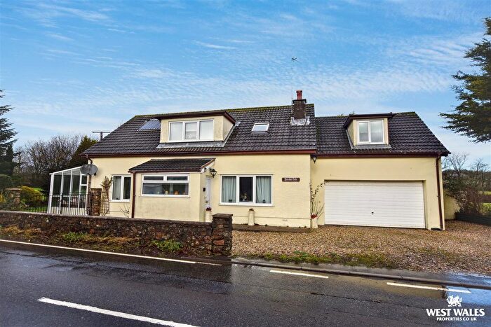 4 Bedroom Detached Bungalow For Sale In Templeton, Narberth, SA67