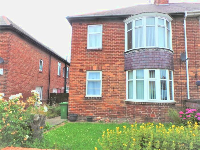 3 Bedroom Flat To Rent In Wellington Road, Dunston, Gateshead NE11