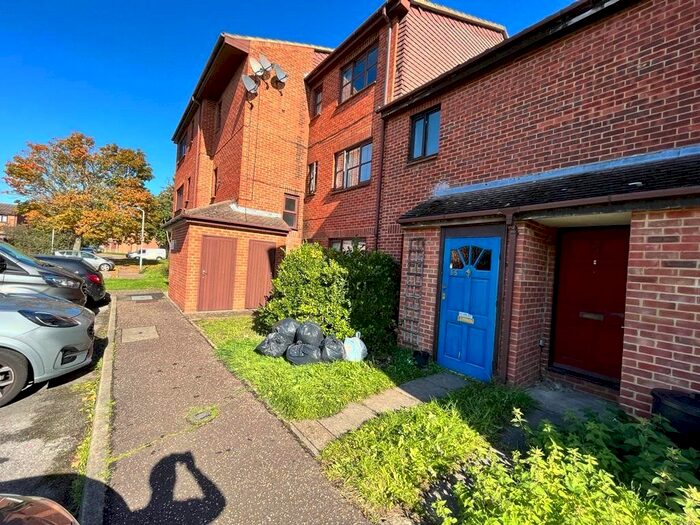 1 Bedroom Terraced House To Rent In Verona Close, Cowley, Greater London, UB8