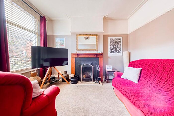 3 Bedroom Terraced House For Sale In Onley Street, Norwich, NR2