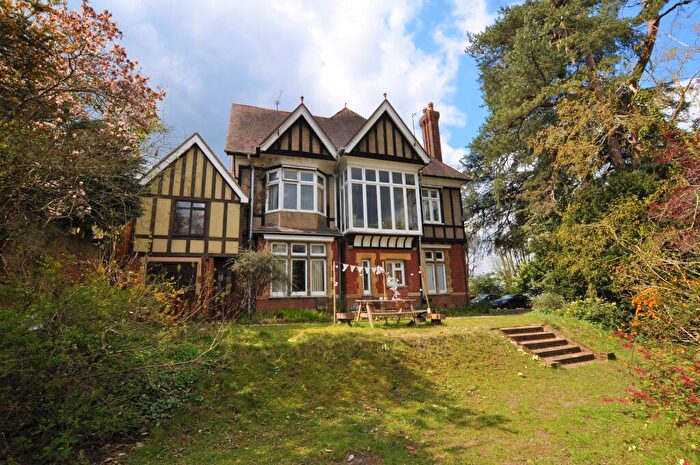 Apartment To Rent In Cranley Road, Guildford, Surrey, GU1