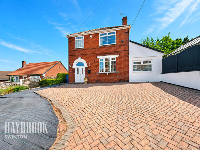 4 Bedroom Detached House For Sale In Highfield Road, Doncaster, DN12