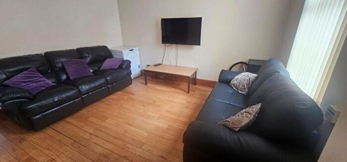 6 Bedroom Terraced House To Rent In Beamsley Terrace, Leeds, West Yorkshire, LS6