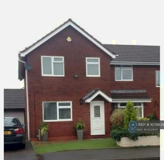 3 Bedroom Semi-Detached House To Rent In Caldeford Avenue, Solihull, B90