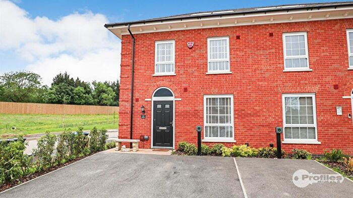 1 Bedroom Town House For Sale In Oat Road, Burbage, Hinckley, LE10